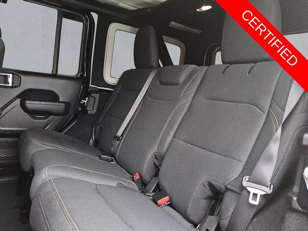 2025 Jeep Wrangler 4-Door Willys 4x4