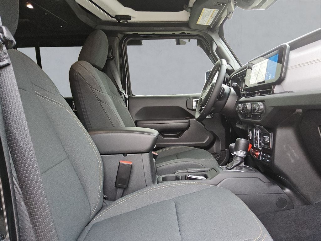 2025 Jeep Wrangler 4-Door Willys 4x4