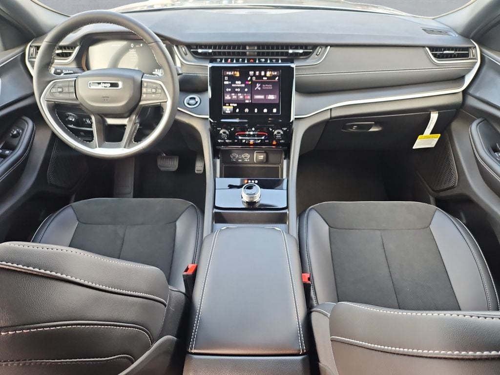 2025 Jeep Grand Cherokee GRAND CHEROKEE ALTITUDE X 4X2