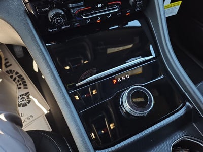 2025 Jeep Grand Cherokee GRAND CHEROKEE LAREDO X 4X2