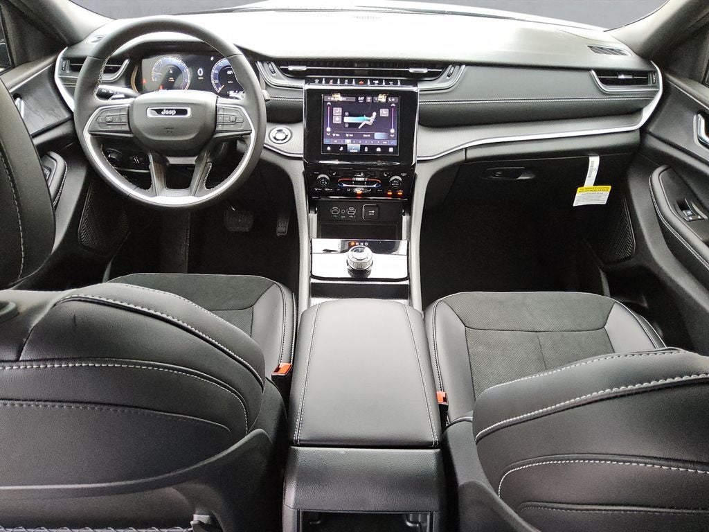 2025 Jeep Grand Cherokee GRAND CHEROKEE ALTITUDE X 4X2