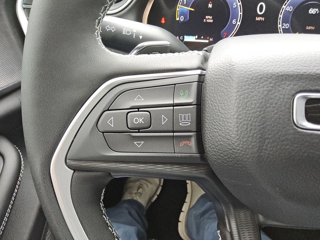 2025 Jeep Grand Cherokee GRAND CHEROKEE ALTITUDE X 4X2