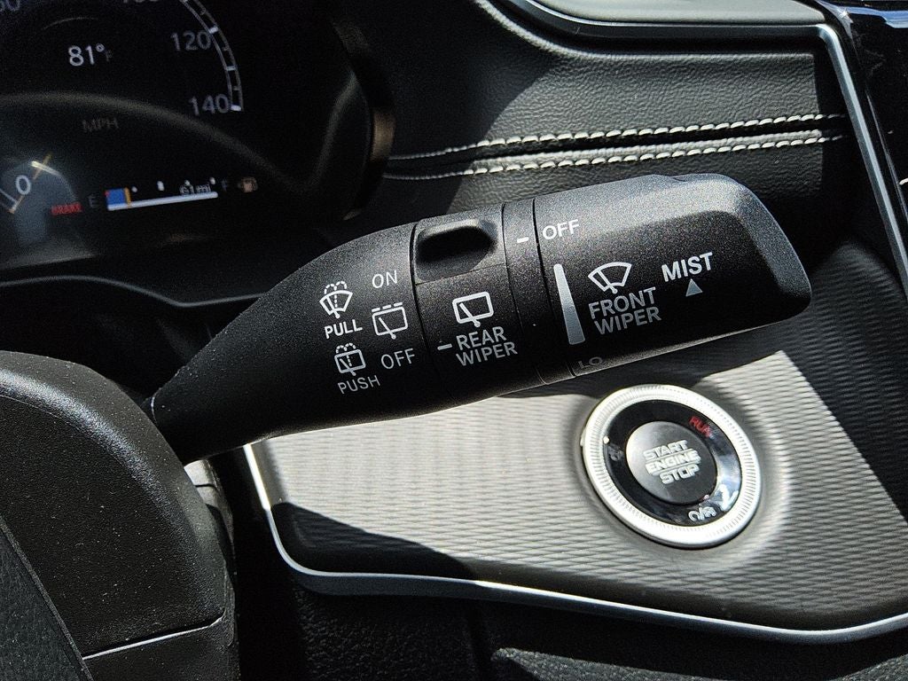 2025 Jeep Grand Cherokee GRAND CHEROKEE LAREDO X 4X2