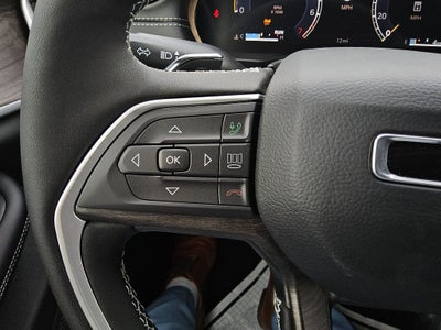 2026 Jeep Grand Cherokee GRAND CHEROKEE LAREDO ALTITUDE 4X2