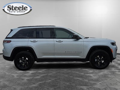 2026 Jeep Grand Cherokee GRAND CHEROKEE LAREDO ALTITUDE 4X2
