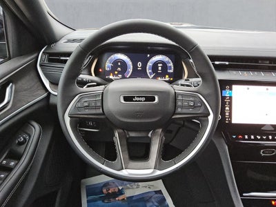 2026 Jeep Grand Cherokee GRAND CHEROKEE LAREDO ALTITUDE 4X2