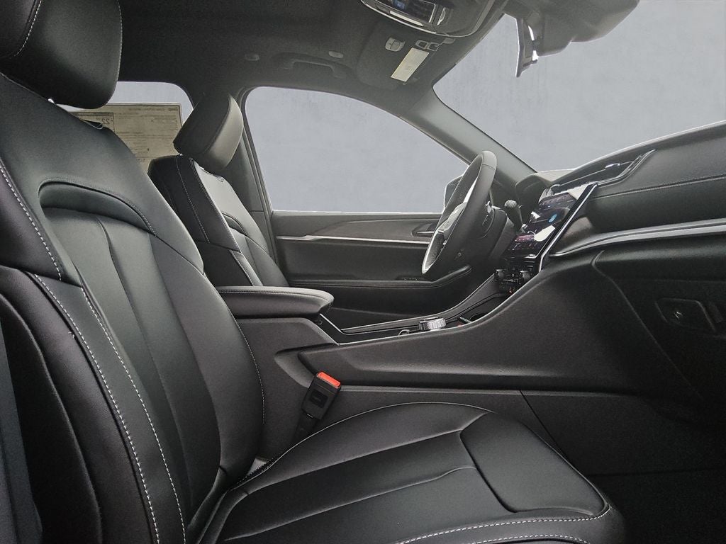 2025 Jeep Grand Cherokee GRAND CHEROKEE LIMITED 4X2