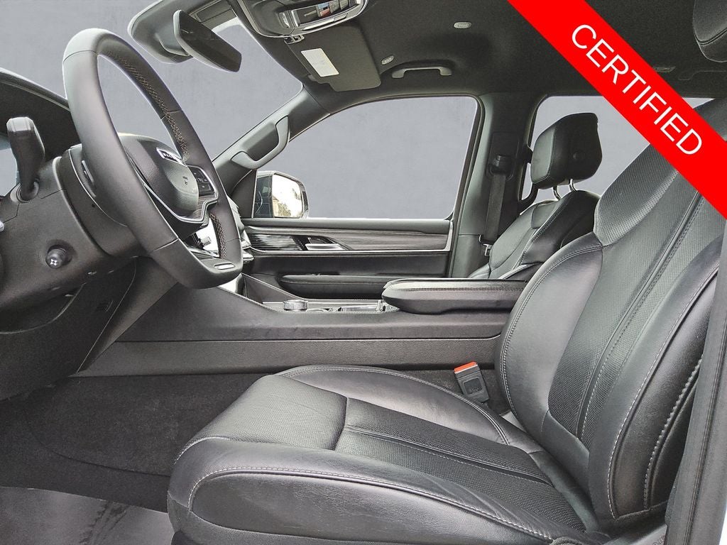 2024 Jeep Wagoneer L Series II 4x2