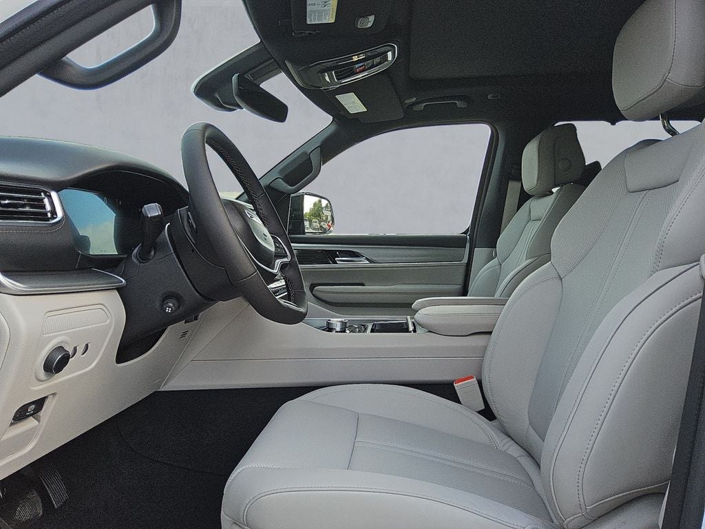 2026 Jeep Grand Wagoneer GRAND WAGONEER L LIMITED RESERVE 4X4