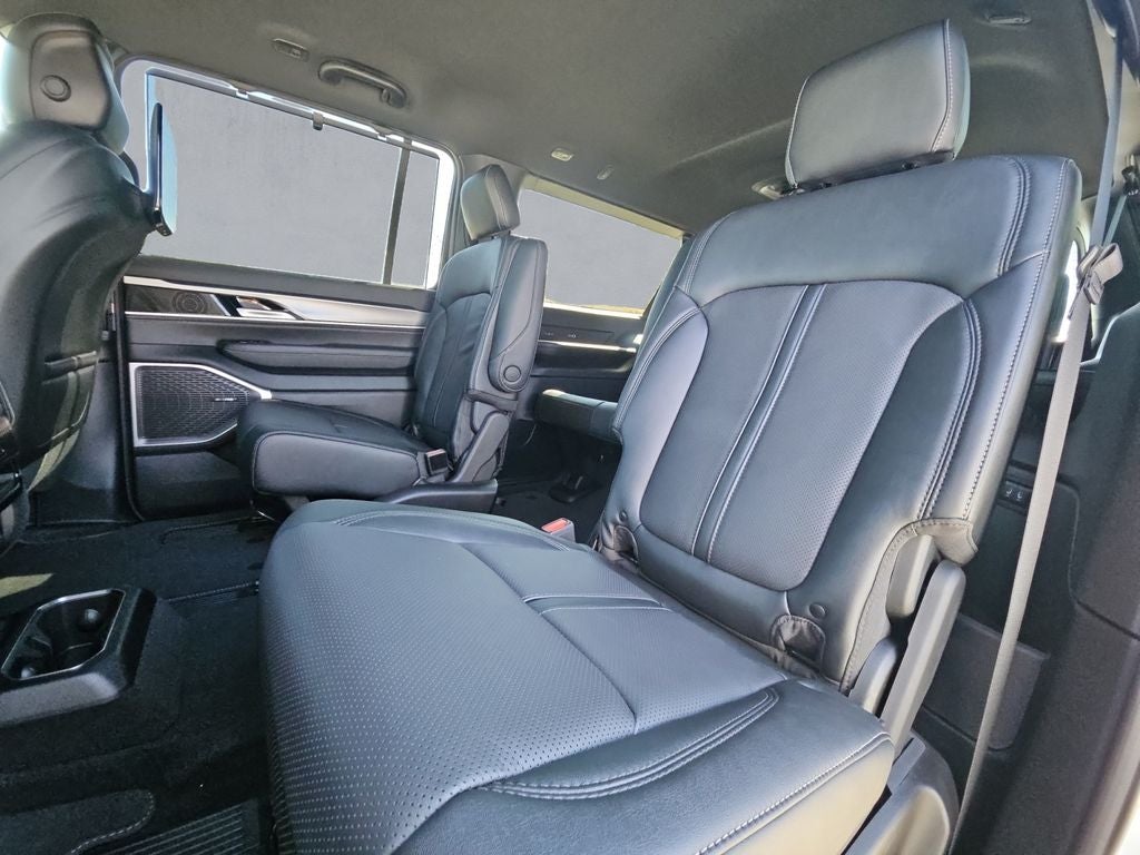 2026 Jeep Grand Wagoneer GRAND WAGONEER L LIMITED ALTITUDE 4X4