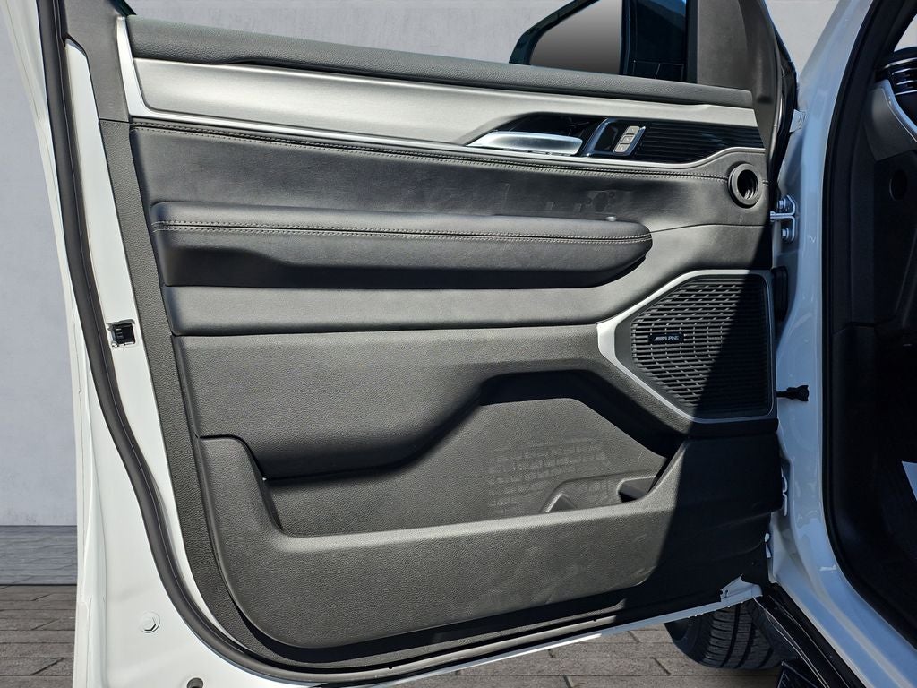 2026 Jeep Grand Wagoneer GRAND WAGONEER L LIMITED ALTITUDE 4X4