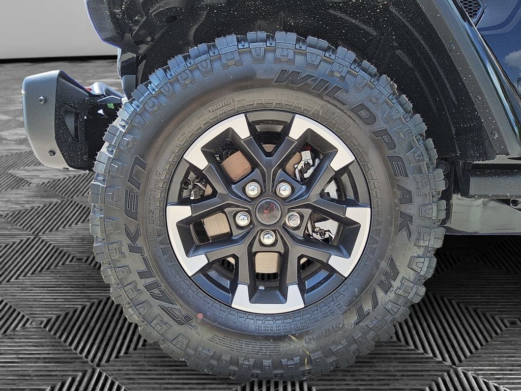 2026 Jeep Gladiator GLADIATOR SHADOW OPS 4X4