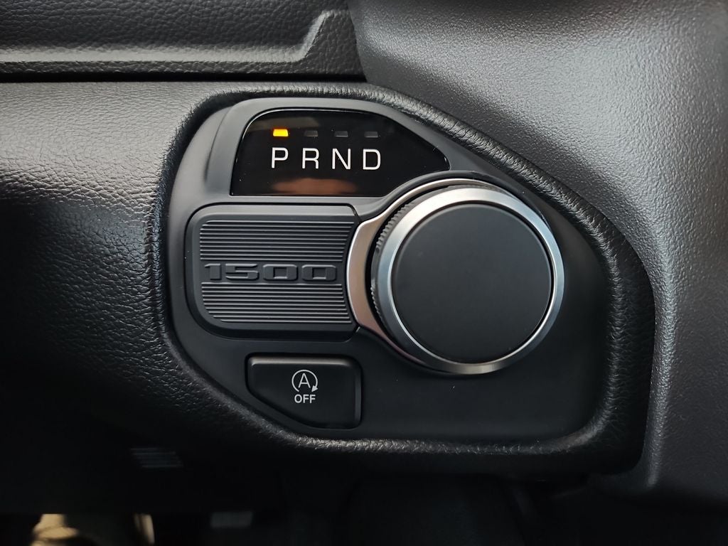 2026 RAM Ram 1500 RAM 1500 LONE STAR CREW CAB 4X2 5'7' BOX