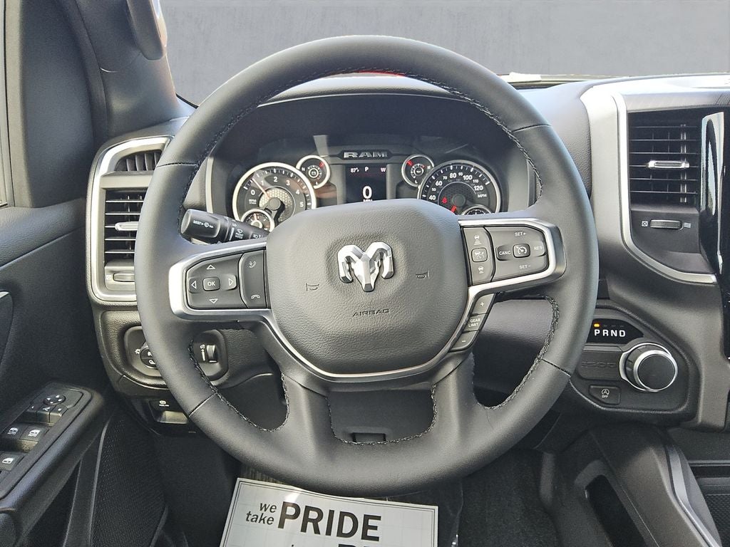 2026 RAM Ram 1500 RAM 1500 LONE STAR CREW CAB 4X2 5'7' BOX