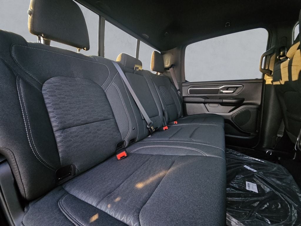 2026 RAM Ram 1500 RAM 1500 LONE STAR CREW CAB 4X2 5'7' BOX