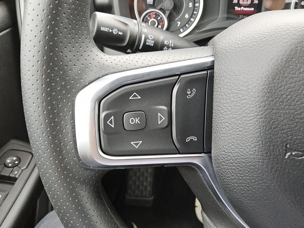 2026 RAM Ram 1500 RAM 1500 EXPRESS CREW CAB 4X2 5'7' BOX