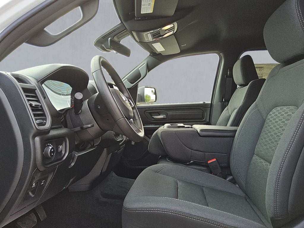 2026 RAM Ram 1500 RAM 1500 EXPRESS QUAD CAB 4X2 6'4' BOX