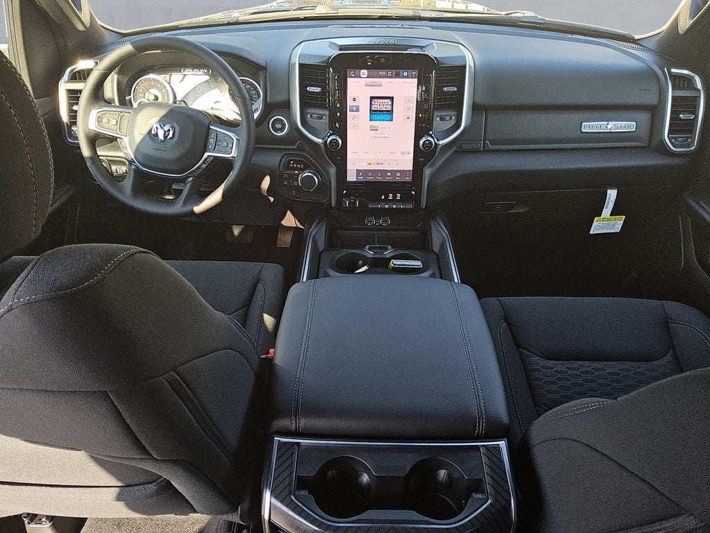 2026 RAM Ram 1500 RAM 1500 LONE STAR CREW CAB 4X4 5'7' BOX