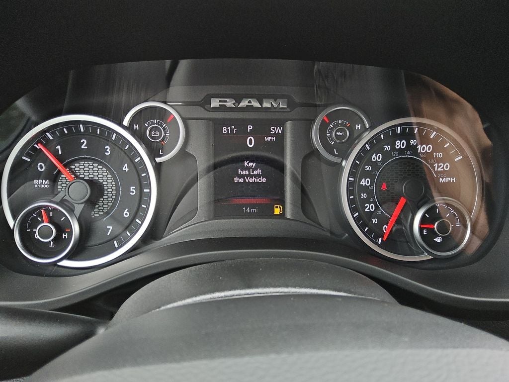 2026 RAM Ram 1500 RAM 1500 LONE STAR CREW CAB 4X4 5'7' BOX