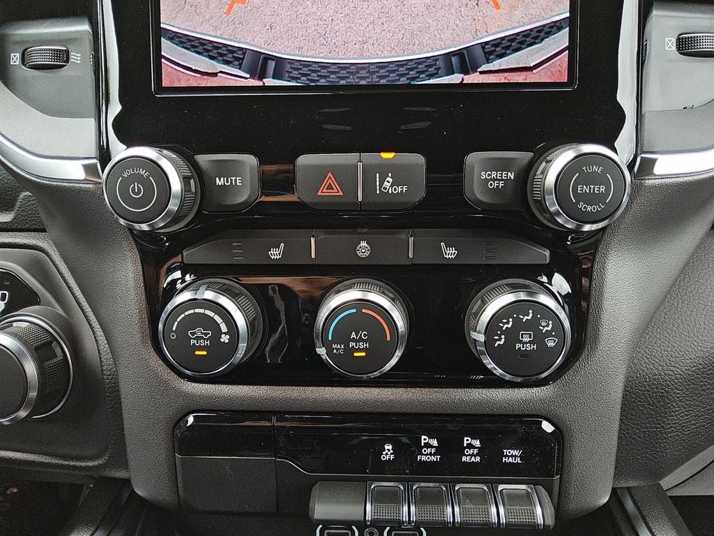 2026 RAM Ram 1500 RAM 1500 LONE STAR CREW CAB 4X4 5'7' BOX
