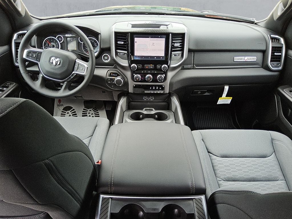 2026 RAM Ram 1500 RAM 1500 LONE STAR CREW CAB 4X4 5'7' BOX