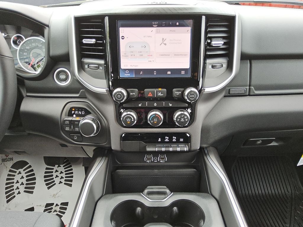 2026 RAM Ram 1500 RAM 1500 LONE STAR CREW CAB 4X4 5'7' BOX