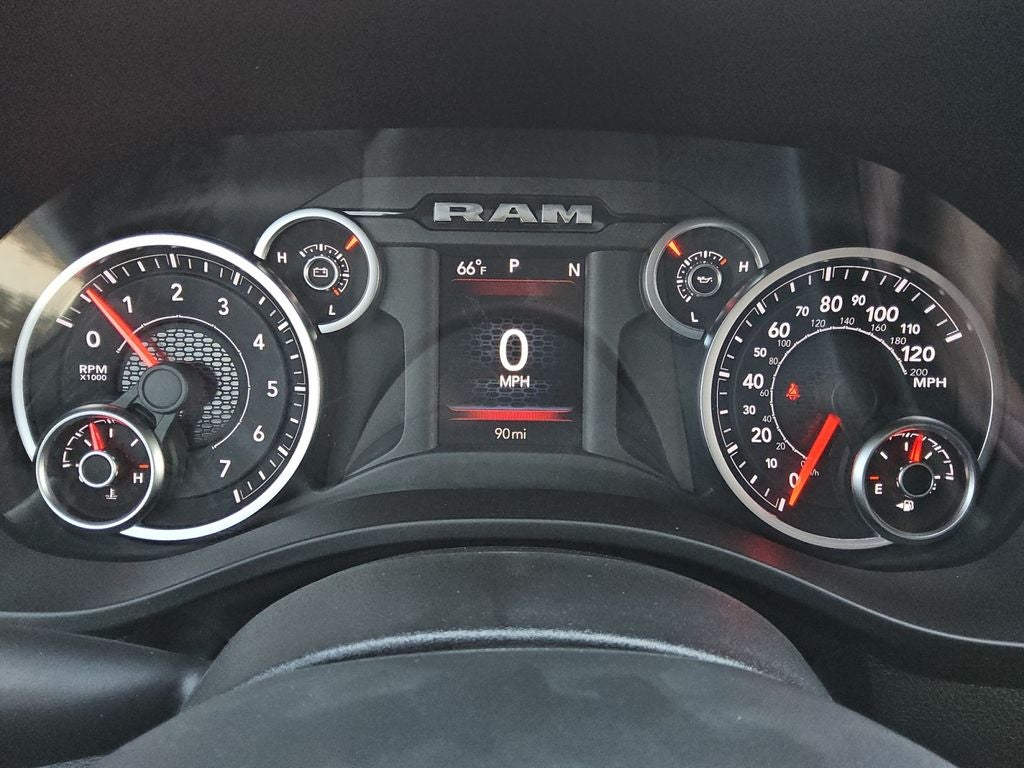 2026 RAM Ram 1500 RAM 1500 TRADESMAN CREW CAB 4X4 5'7' BOX