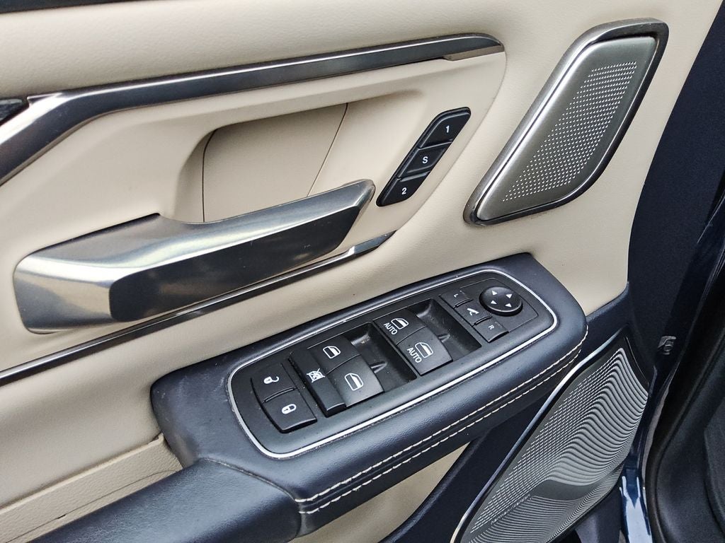 2020 RAM 1500 Limited Crew Cab 4x4 5'7' Box