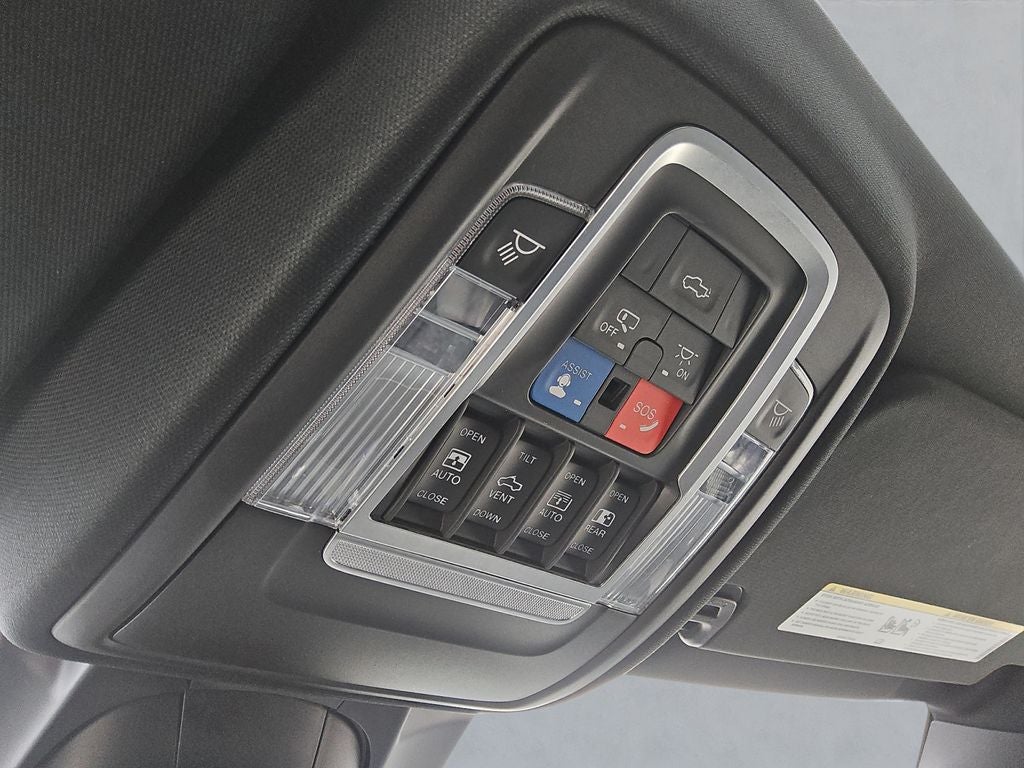 2019 RAM 1500 Limited Crew Cab 4x4 5'7' Box