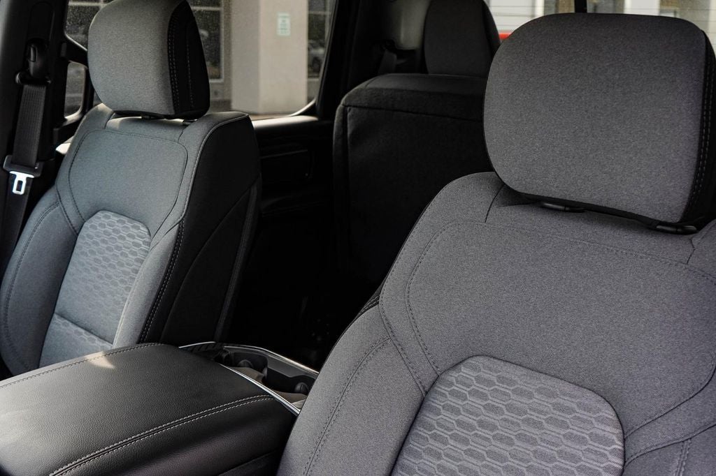 2025 RAM Ram 1500 RAM 1500 LONE STAR CREW CAB 4X4 6'4' BOX