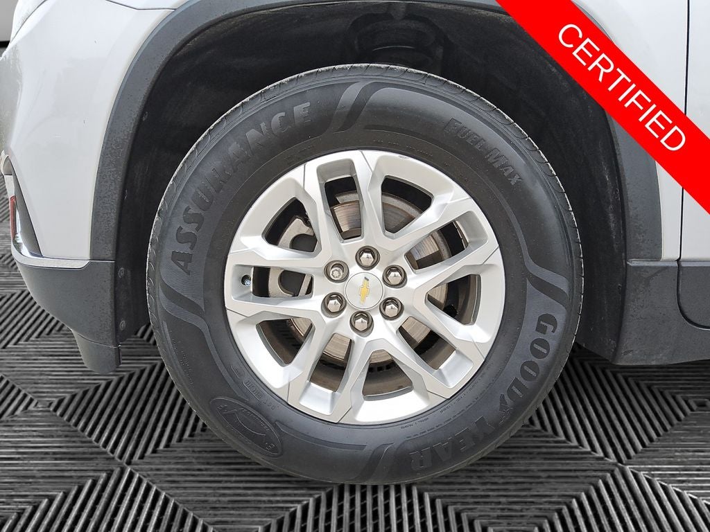2018 Chevrolet Traverse LT Cloth w/1LT