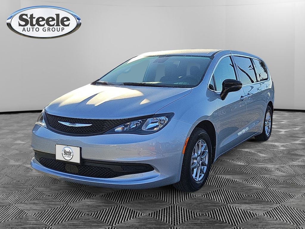 2026 Chrysler Voyager VOYAGER LX