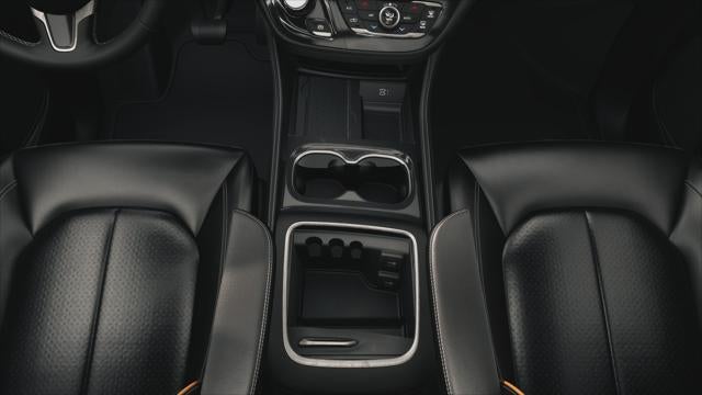 2027 Chrysler Pacifica PACIFICA LIMITED