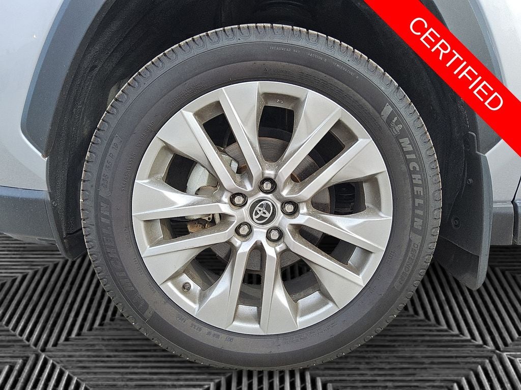 2021 Toyota RAV4 XLE Premium