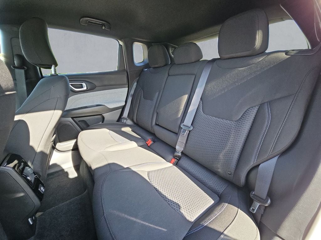 2025 Jeep Compass COMPASS SPORT 4X4