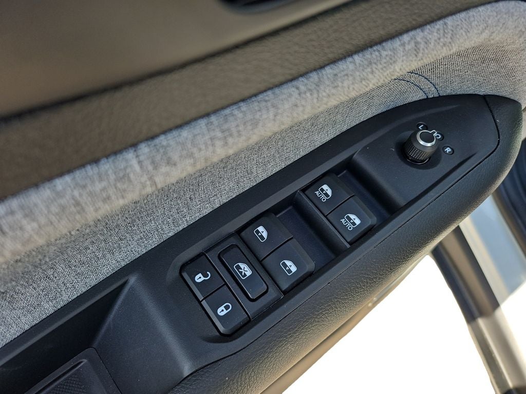 2025 Jeep Compass COMPASS SPORT 4X4