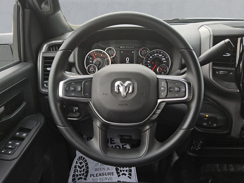 2026 RAM Ram 3500 RAM 3500 TRADESMAN CREW CAB 4X4 8' BOX