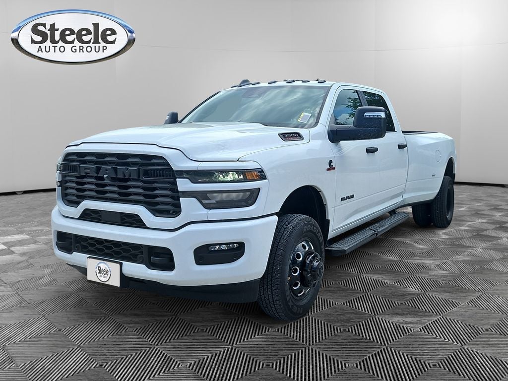2026 RAM Ram 3500 RAM 3500 LONE STAR CREW CAB 4X4 8' BOX