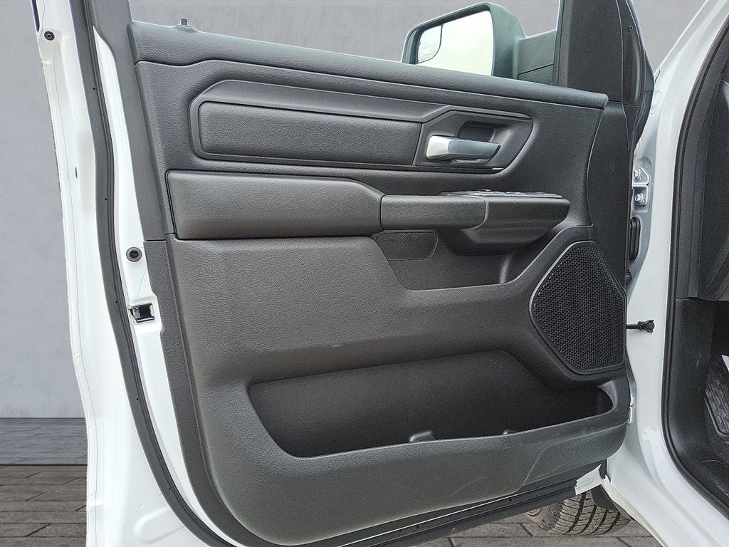 2026 RAM Ram 1500 RAM 1500 TRADESMAN CREW CAB 4X4 5'7' BOX
