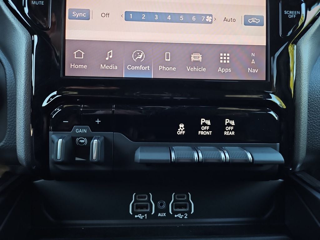 2026 RAM Ram 1500 RAM 1500 LONE STAR CREW CAB 4X4 5'7' BOX