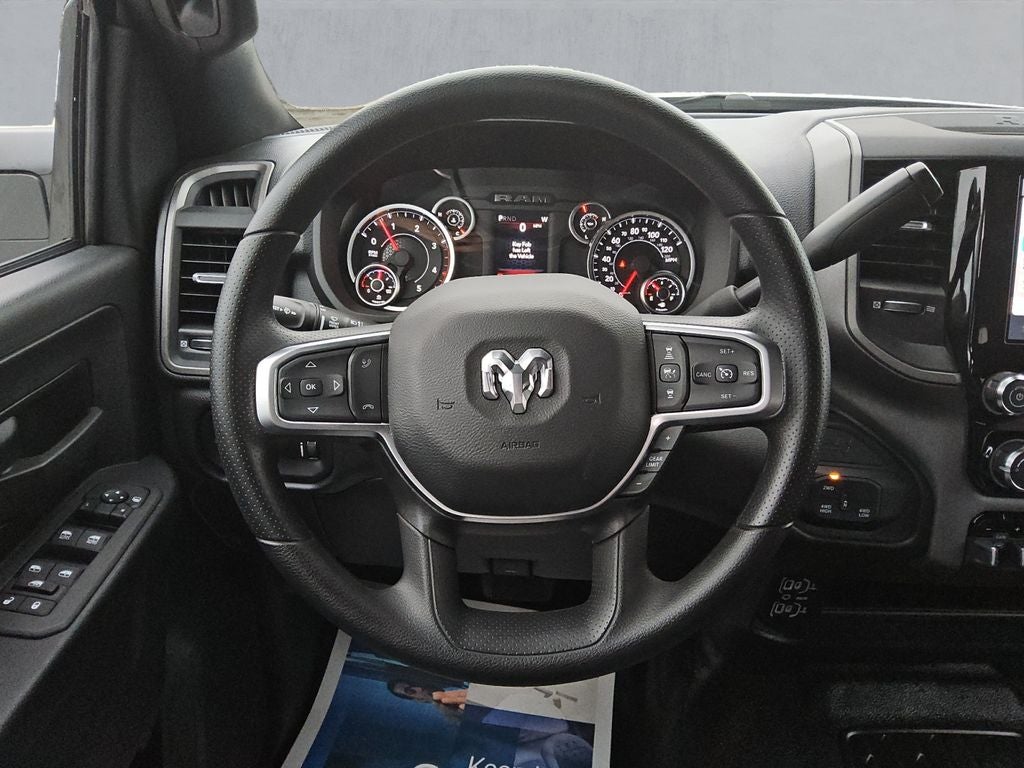 2026 RAM Ram 5500 Chassis Cab RAM 5500 TRADESMAN CHASSIS CREW CAB 4X4 84' CA