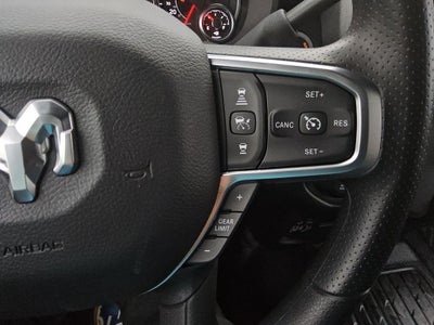 2026 RAM Ram 5500 Chassis Cab RAM 5500 TRADESMAN CHASSIS CREW CAB 4X4 84' CA