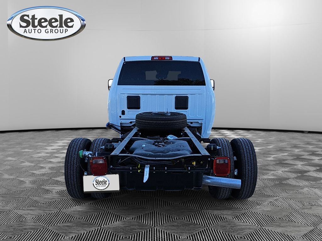 2026 RAM Ram 3500 Chassis Cab RAM 3500 TRADESMAN CREW CAB CHASSIS 4X4 60' CA