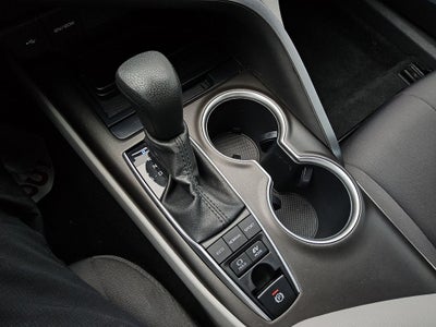 2022 Toyota Camry LE Hybrid