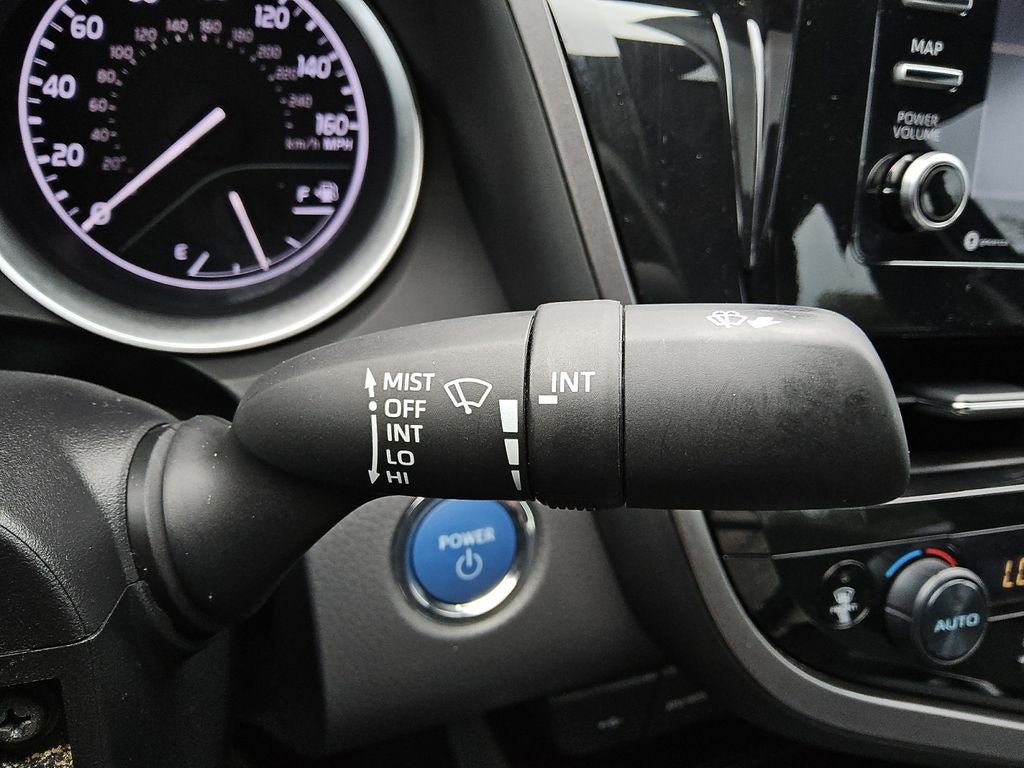 2022 Toyota Camry LE Hybrid