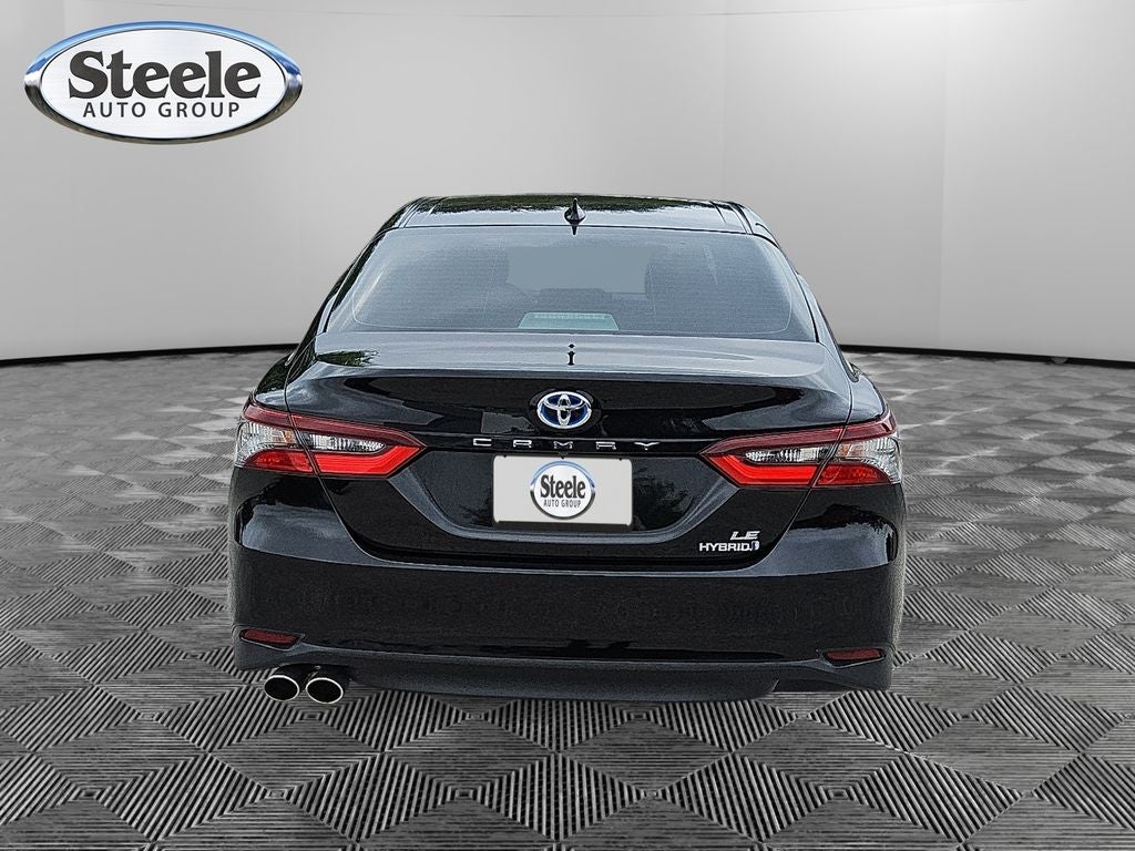 2022 Toyota Camry LE Hybrid