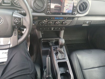 2022 Toyota Tacoma TRD Off-Road V6