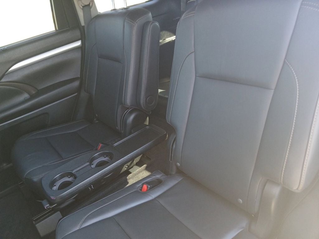 2016 Toyota Highlander XLE V6