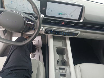 2025 Hyundai IONIQ 6 SEL