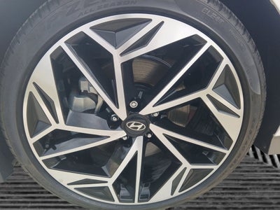 2025 Hyundai IONIQ 6 SEL